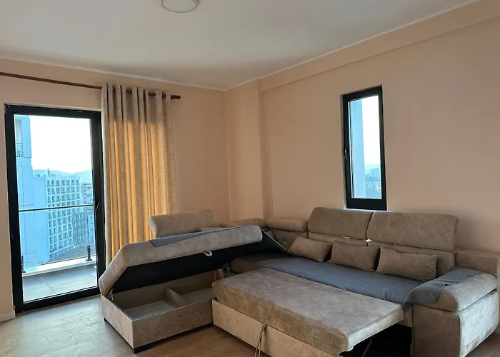 Daylight Apartment *