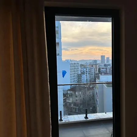 Daylight 티라나